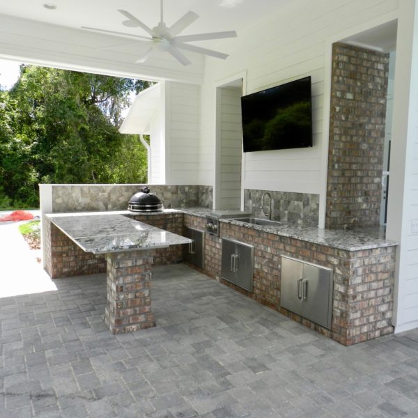 Rustic Outdoor Kitchen
